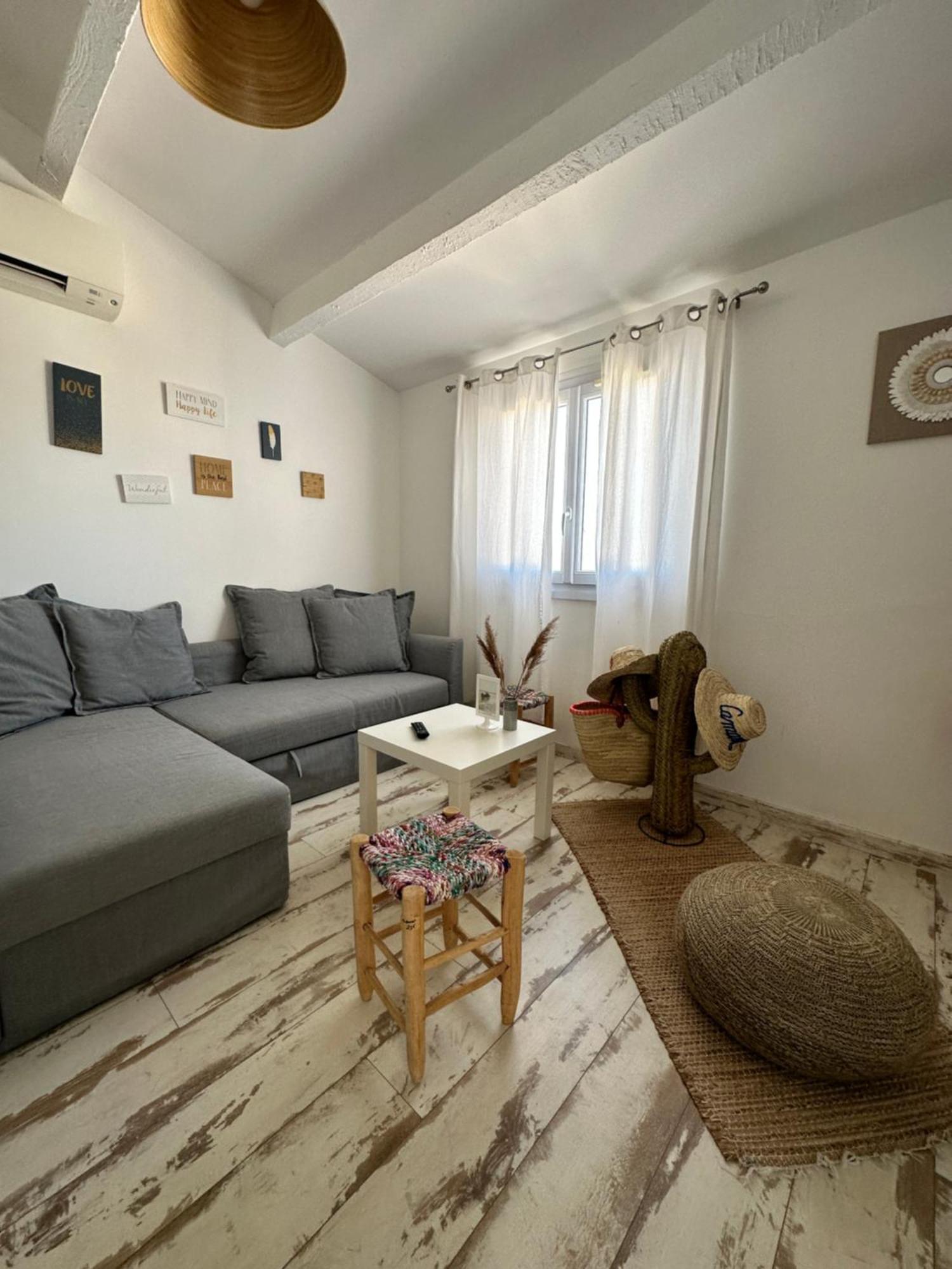 Appartement Cosy Le Boheme, A 300M Des Plages Locamargue Saintes-Maries-de-la-Mer Exterior foto